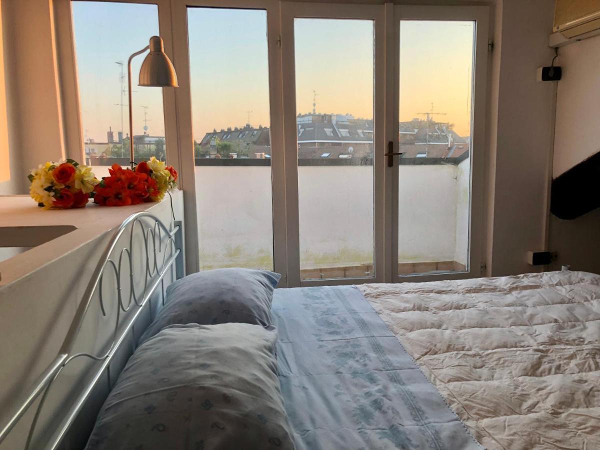 Charming 1-Bed Apartment In Milano المظهر الخارجي الصورة