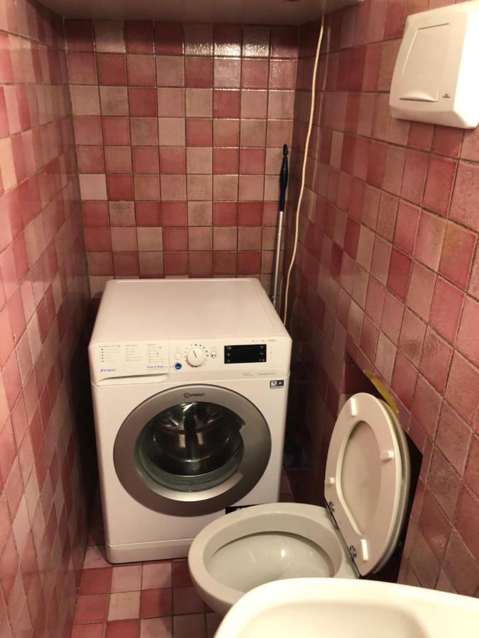 Charming 1-Bed Apartment In Milano المظهر الخارجي الصورة