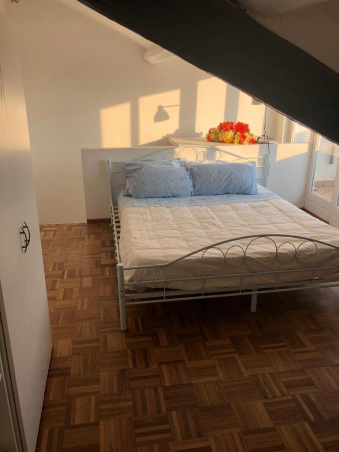 Charming 1-Bed Apartment In Milano المظهر الخارجي الصورة